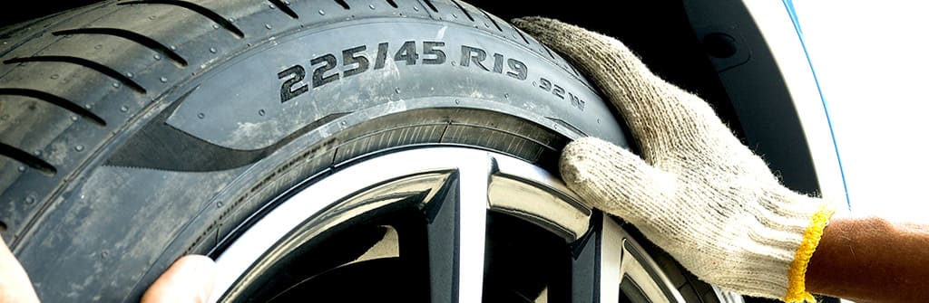 Reifenarten-erklaert-Welche-passen-zu-deinem-Auto